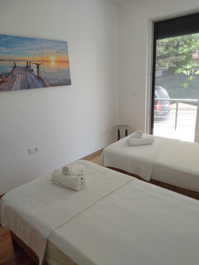 Majestic Apartment أوهغيد المظهر الخارجي الصورة